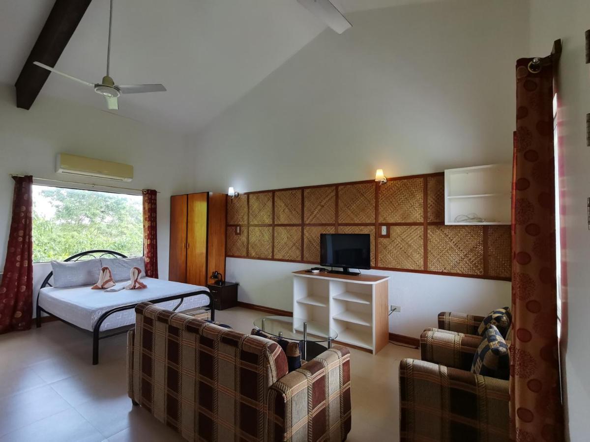 Nickles Park Resort Panglao Exteriör bild